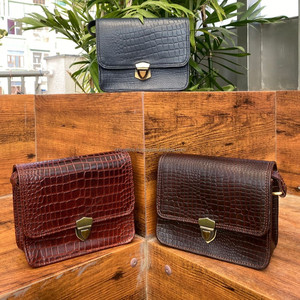 New Custom Manufacturer Luxury High Quality Full Grain Leather Mini Crossbody Bag Classic Women Vintage Genuine Leather Handbags - Product Image 4