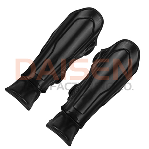 Protège-tibias en cuir PU noir avec fermeture auto-agrippante pour la protection sportive des adultes, design léger, utilisation toutes saisons - Product Image 6