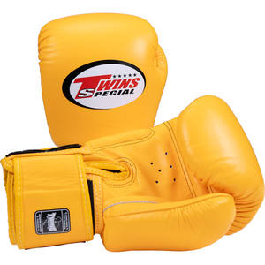 นวมชกมวยหนังวัวแท้ทำมือ Twins Muay Thai - แบบเต็มนิ้ว ระบายความชื้นได้ดี พร้อมเชือกผูก สำหรับมวยไทยและศิลปะการต่อสู้ - Product Image 2