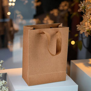 Bolsas de Compra de Papel Kraft Ecológicas con Logotipo Personalizado, Cierre Magnético, Acabado Laminado, Impresión Offset, Bolsas de Regalo - Product Image 5