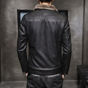 Veste en cuir marron pour homme avec col en fausse fourrure, fermeture éclair, coupe ajustée, style moto, vêtement d'hiver, couleur unie, longueur normale - Product Image 2