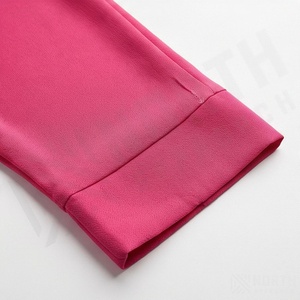 2025 OEM Kimono Abaya pour femmes musulmanes, en tissu polyester épais, doux et très extensible, col en V, manches longues, pour fêtes, Ramadan, mariages - Product Image 5