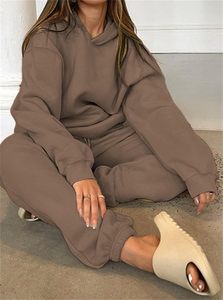 Service OEM Survêtement d'hiver pour femme, 100% coton, avec logo personnalisé, vente en gros, prix compétitif pour survêtement personnalisé pour femme - Product Image 4