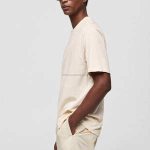 Fashion 100% Cotton Men's T-Shirts light WeightmManufacturing Custom Oversized Plain T-shirt comfort for Men on wholesale - Product Image 2