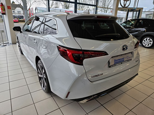 Toyota Corolla Touring Sports Hybrid Teamplayer 1.8 Tec Híbrido Familiar de Bajo Consumo, Vehículo Usado con Poco Kilometraje - Product Image 4
