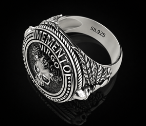 Bague en argent sterling 925 oxydé noir avec crâne Virgo Memento Mori - Product Image 3