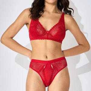 Ensemble de lingerie sexy érotique pour femme : soutien-gorge, culotte et jarretelles – Tenue de cosplay sexy pour femme - Product Image 4