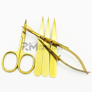 Juego de pinzas para cejas RMI Full Gold Plasma Color Matt y tijeras de precisión y tijeras para cutículas. - Product Image 4