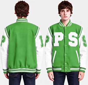 Chaqueta universitaria verde bosque para hombre, cuerpo de lana gruesa, mangas de cuero en contraste, botones a presión, estilo retro, proveedor de abrigos tipo letterman. - Product Image 2