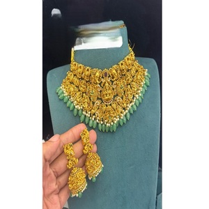 Conjunto de Collar y Pendientes de Moissanita Chapados en Oro Antiguo de Primera Calidad, Joyería Nupcial India Tradicional - Product Image 1