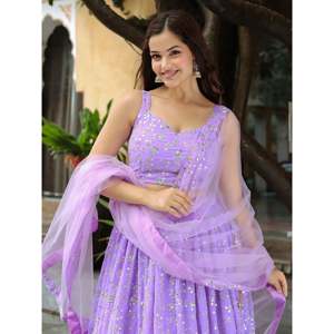 Lehenga Choli de mariage en georgette brodée de lavande pour femmes - Product Image 4
