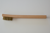 Brosse à gratter industrielle en laiton la plus vendue, OEM, pour l'élimination de la rouille ou le polissage des métaux, disponible au prix d'exportation depuis l'Inde