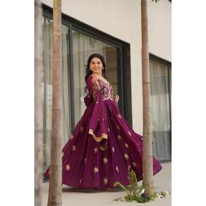 Gorgeous Evening Gown with <b>Sequins</b> & Zari Embroidery Stunning <b>Sequins</b>-Work Design - Product Image 2