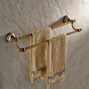 Porte-serviettes mural moderne en acier inoxydable, support métallique contemporain pour salle de bain - Product Image 6