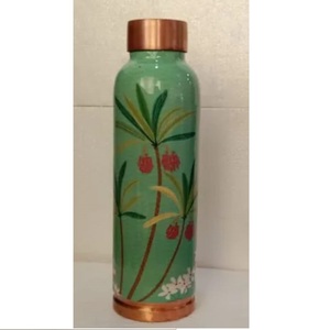 Bouteille en cuivre émaillée pour boisson, avec motif floral, pour jus de mangue et citron, idéale pour le lait - Product Image 3