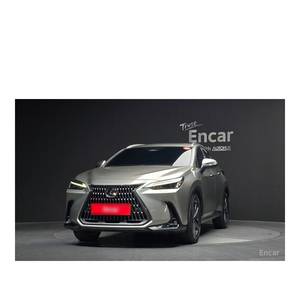 Lexus NX Premium 2024 con Volante a la Izquierda, Asientos de Cuero, Cámara Trasera, 76,299 km - Product Image 3