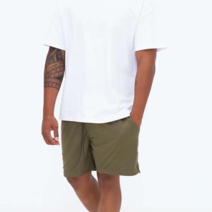 Shorts de bain pour homme en coton 100% vert olive, taille mi-haute élastique, poches, respirant, imperméable, coupe-vent, écologique, style décontracté - Product Image 1