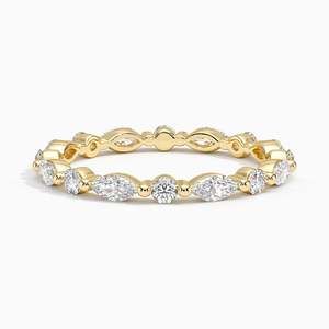 Anillo de Eternidad con Moissanita de Corte Marquesa y Redondo |   Anillo de boda de oro amarillo con formas mixtas |   Anillo de boda apilable de lujo - Product Image 1