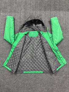 เสื้อแจ็คเก็ตบุผ้าควิลท์สีเขียวเทาสำหรับผู้ชายจาก Apparelzest ผ้า PU กันน้ำ สวมใส่สบายในฤดูใบไม้ร่วง ทรงปกติ ปิดด้วยซิป ผลิตจากไนลอน - Product Image 2