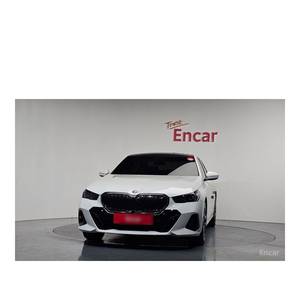 BMW Serie 5 520i M Sport 2023, 18,291 km, Caja de Cambios Automática, Asientos de Cuero, Volante a la Izquierda, Cámara Trasera - Product Image 3