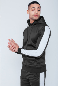 Ensemble de survêtement pour homme, noir, à capuche, sweat-shirt et pantalon de jogging, couleur unie, respirant, en polyester, pour l'automne - Product Image 5