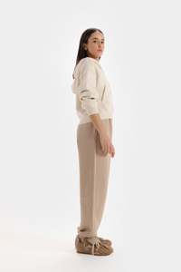 เสื้อฮู้ดผู้หญิงลำลองใส่ได้ทุกวัน รับผลิตแบบ OEM ODM ปี 2026 - Product Image 4