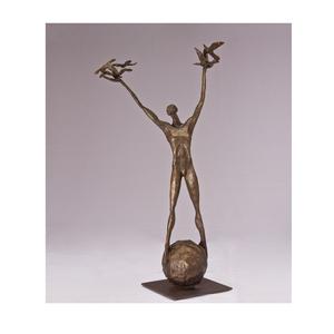 Sculpture moderne en aluminium coulé, conçue comme un élément décoratif distinctif pour les environnements intérieurs sophistiqués - Product Image 5