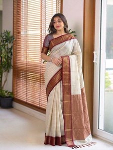 ผ้าซิ่นไหมผสมฝ้ายสีม่วงเนื้อนุ่ม ยี่ห้อ Elite Weaves พร้อมผ้าปัลลูหลากสี ตกแต่งด้วยดิ้นทอง  ชุดอินเดียและปากีสถาน ดีไซน์ใหม่ ปี 2026 - Product Image 6