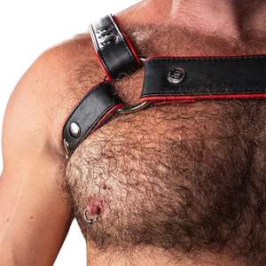 Arnés de Pecho de Cuero Sintético Rojo para Hombre, Ajustable, Estilo Club Premium, Arnés Corporal Sexy con Encaje - Product Image 3