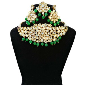 Collier choker indien classique pour femme, pour mariage, fiançailles, anniversaire, fête, vert, cristal traditionnel, Kundan, fausse perle, alliage d'or, cadeau - Product Image 1