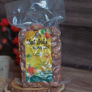 Special Gift Dried <b>Kernels</b> Buttery Salty Vietnam with PE Vacuum Sealed Packaging Premium W180 Roasted Cashew Organic <b>Nuts</b> 250g - Product Image 2