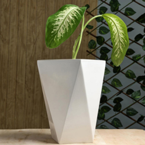 Pot de fleurs multi-usages robuste avec finition décorative élégante pour la maison, le balcon, la terrasse, le bureau et l'aménagement paysager commercial - Product Image 2