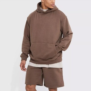 Ensemble unisexe sweat à capuche et short – Tenue décontractée deux pièces avec sweat-shirt et short assortis – Confortable pour le quotidien et la détente - Product Image 1