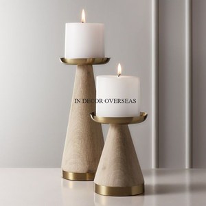 Ensemble de bougeoirs modernes en laiton avec base conique beige pour la décoration intérieure, design en métal résistant à la chaleur, accessoires de décoration pour la maison - Product Image 1