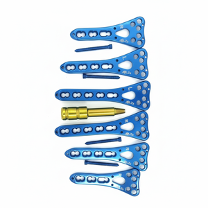 Placas de bloqueo Distäl Radius Volar de 3 a 5 orificios L y R y tornillos Juego de 62 piezas TT - Product Image 1