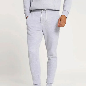 Fabricant de survêtements OEM et ODM, tissu doux et ourlet côtelé, idéal pour les tenues décontractées et streetwear. - Product Image 6