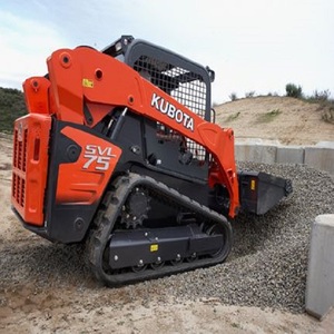 Minicargadora Kubota Usada Tipo Bobcat con Componentes Principales: Motor, Bomba, Caja de Cambios y Rodamientos - Product Image 3