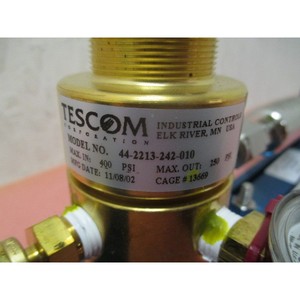 Bâton de gaz haute pureté Kinetics, régulateur TESCOM - Équipements et pièces semi-conductrices de renommée mondiale à la fois fiables et durables - Product Image 3