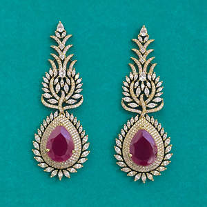 Pendientes Clásicos Americanos de Última Moda con Latón y Circonita, Diseño Largo, Chapado Mehndi, Modelo 444103 - Product Image 5