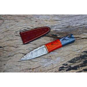 Cuchillo Sgian Dubh Personalizado Hecho a Mano en Acero de Damasco con Mango de Madera, en Oferta - Product Image 1
