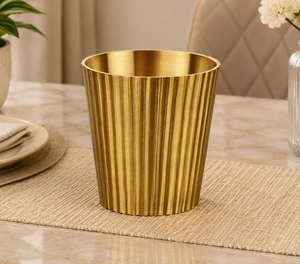 Verre à shot en laiton pur avec un design élégant, vaisselle moderne pour un usage quotidien, produit de haute qualité - Product Image 5