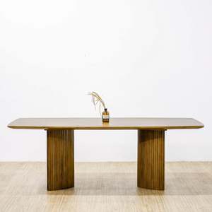 Juego de Comedor de Madera de Teca y Caoba Maciza Moderna con 6 Sillas, de Exquisita Artesanía, para Uso Comercial en Casas y Villas de Lujo - Product Image 6