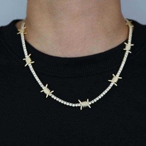 Collier chaîne tennis en fil de fer barbelé serti de pierres moissanite, style hip-hop, bicolore or et argent, pour hommes et femmes - Product Image 2