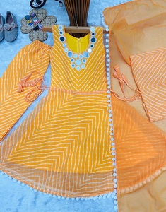 Ensemble Anarkali imprimé numérique pour fille avec dupatta, coupe ample, tenue ethnique traditionnelle pour les festivals, de Samp Corporation - Product Image 3
