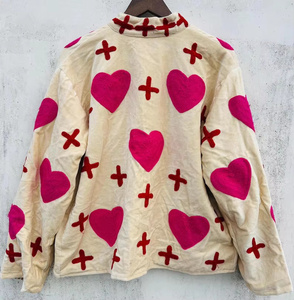 Veste bomber en velours brodée Suzani à prix d'usine, réversible, style bohème vintage, taille unique, pour l'automne et l'hiver - Product Image 2