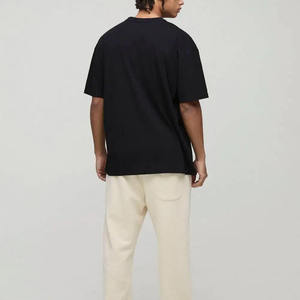 Camiseta Negra de Secado Rápido con Estampado Oversize, Manga Corta, Logotipo Personalizado, Estilo Urbano, para Hombre, Tallas Grandes - Product Image 6