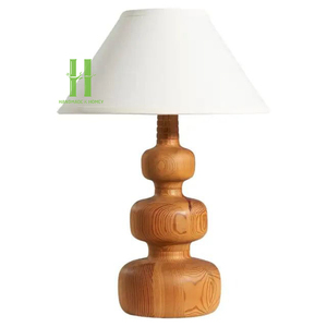Lampe de table en gros de l'usine du Vietnam, décoration intérieure, base en bois, conception OEM, emballage personnalisé, chambre méditerranéenne, artisanat HNH - Product Image 4