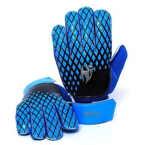 Nuevos Guantes de Portero Deportivos con Impresión de Silicona en la Parte Posterior de la Mano, 4mm German Letax Negative Cuff, en Venta con MOQ Bajo - Product Image 1