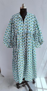 Elegante Vestido Midi Boho Blanco y Azul con Estampado Floral, Hecho a Mano en Algodón, con Cuello de Lazo y Estampado Étnico, Vestido Casual - Product Image 5