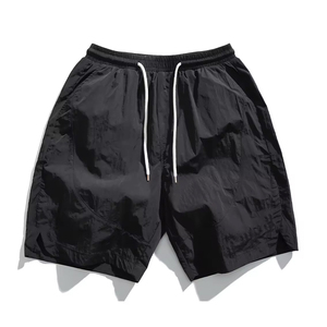 Shorts de sport décontractés personnalisés, écologiques, anti-UV, solides, avec logo, séchage rapide, respirants, en nylon, pour l'entraînement et le fitness, directement de l'usine - Product Image 3